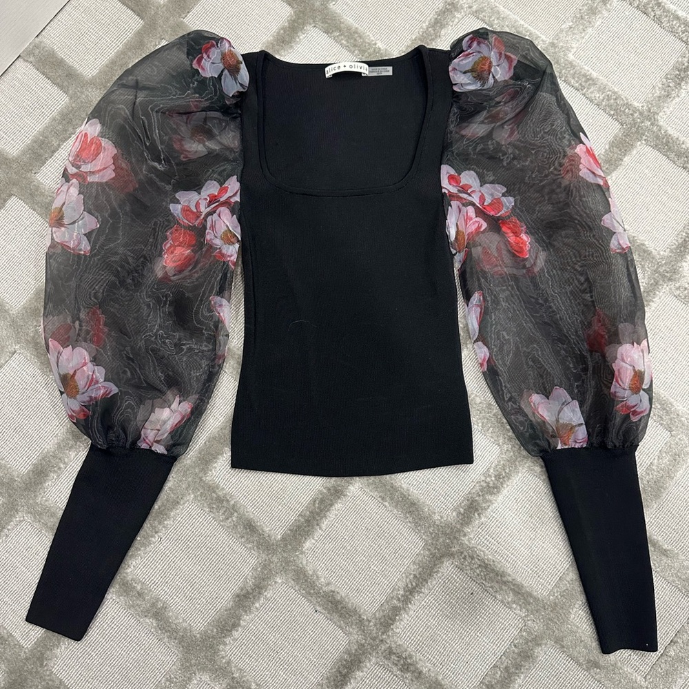 alice and olivia puff sleeve shirt